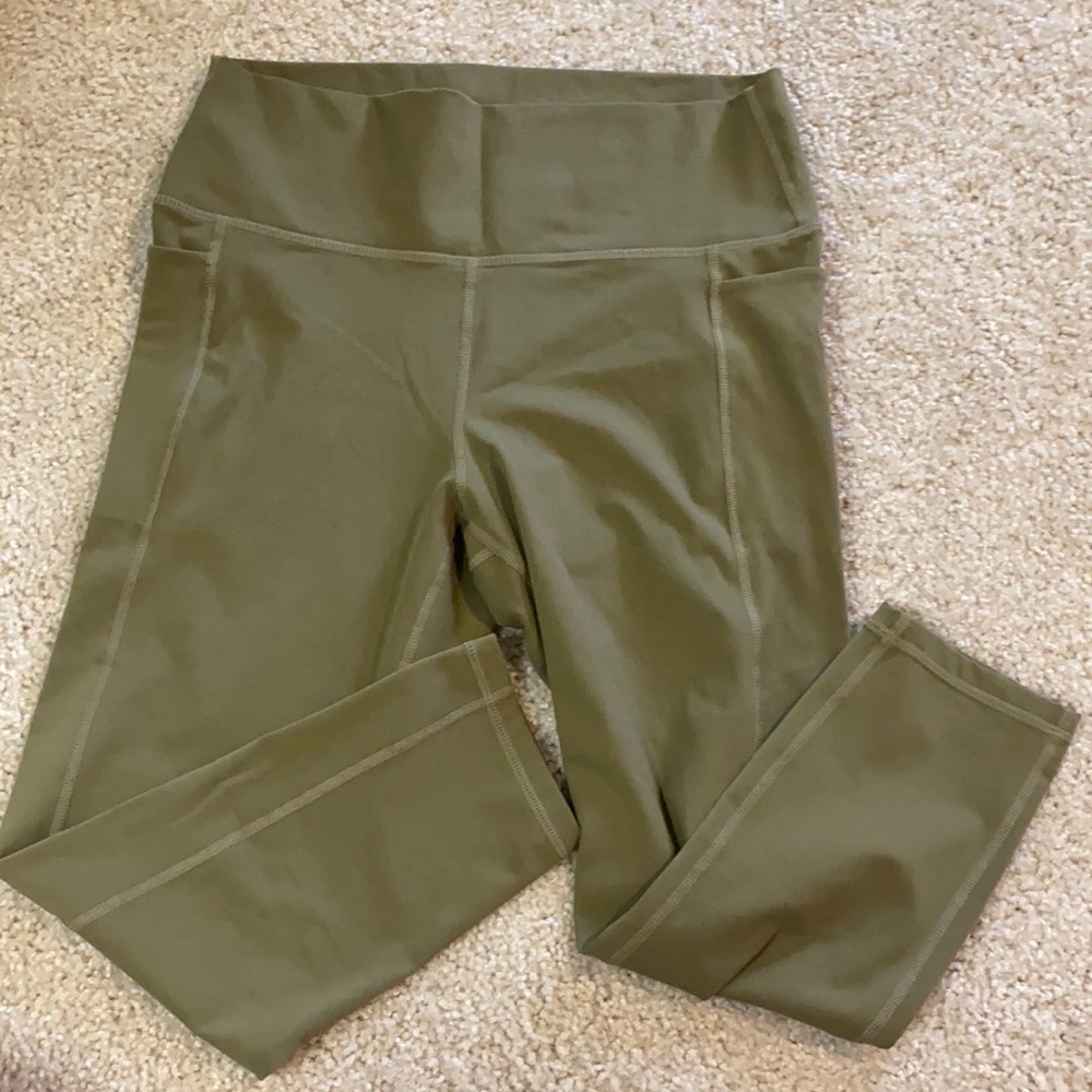 Women’s Strong Physiquez Green Capri - Medium